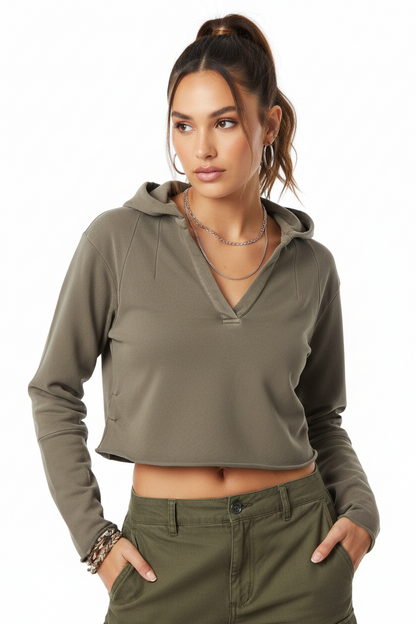 Dámska crop mikina s kapucňou a V-výstrihom – možnosť personalizácie